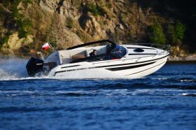 PARKER 720 Adventure F250 Verado